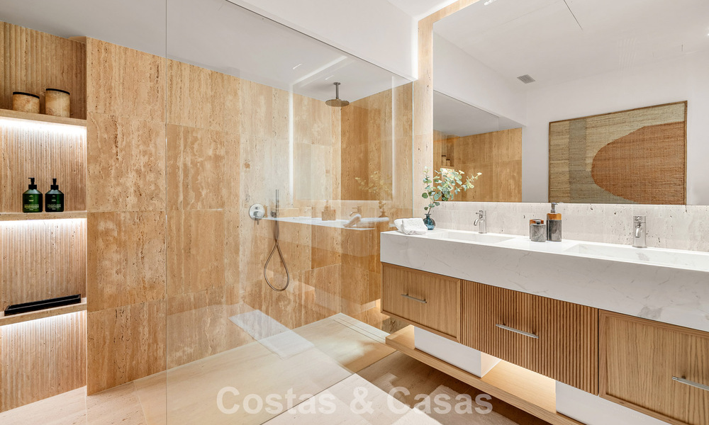 Move-in ready, stylishly renovated luxury villa for sale in the heart of Nueva Andalucia’s Golf Valley, Marbella 783174