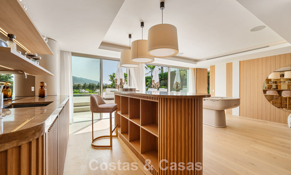 Move-in ready, stylishly renovated luxury villa for sale in the heart of Nueva Andalucia’s Golf Valley, Marbella 783190