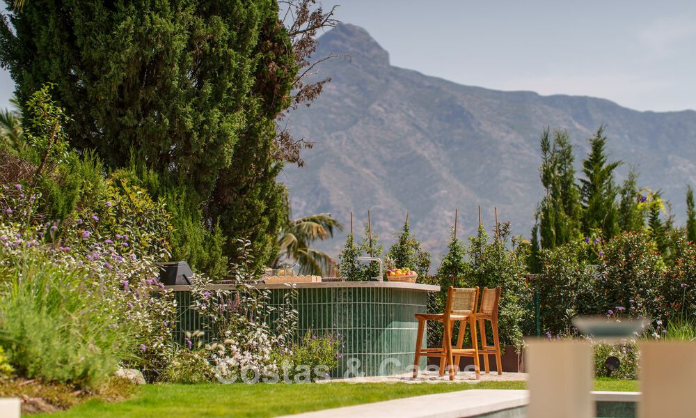 Move-in ready, stylishly renovated luxury villa for sale in the heart of Nueva Andalucia’s Golf Valley, Marbella 783206