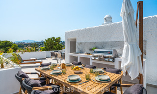 Move-in ready duplex penthouse for sale in a gated complex in Rio Verde - Nueva Andalucia, Marbella 782234 
