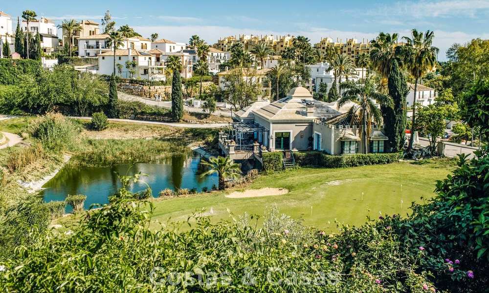 Move-in ready Mediterranean family villa for sale in a gated golf resort on the New Golden Mile between Marbella and Estepona 782151