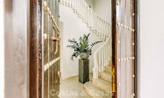 Move-in ready Mediterranean family villa for sale in a gated golf resort on the New Golden Mile between Marbella and Estepona 782165 