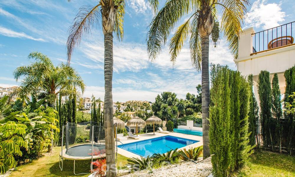 Move-in ready Mediterranean family villa for sale in a gated golf resort on the New Golden Mile between Marbella and Estepona 782167