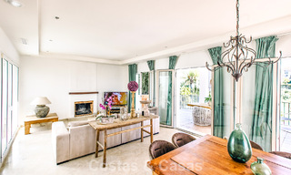 Move-in ready Mediterranean family villa for sale in a gated golf resort on the New Golden Mile between Marbella and Estepona 782178 
