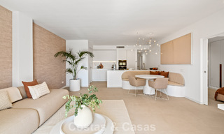 Ready to move in, modern renovated 3-bedroom apartment in a frontline golf complex in Nueva Andalucia, Marbella 782272 