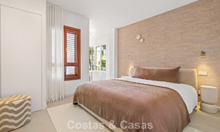Ready to move in, modern renovated 3-bedroom apartment in a frontline golf complex in Nueva Andalucia, Marbella 782277 