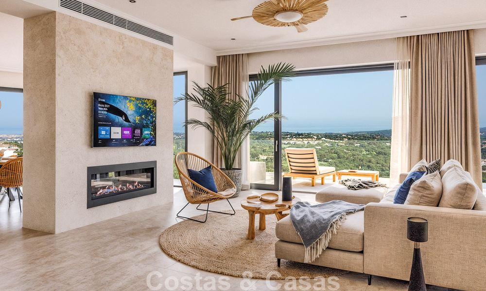 New high-end luxury villa with golf and sea views for sale in La Reserva Club in Sotogrande, Costa del Sol 782027