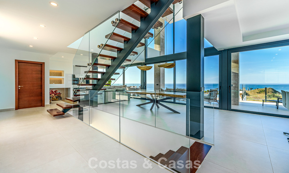 Move-in ready, modern luxury villa with panoramic sea views for sale in a quiet residential area in Benalmadena, Costa del Sol 782326