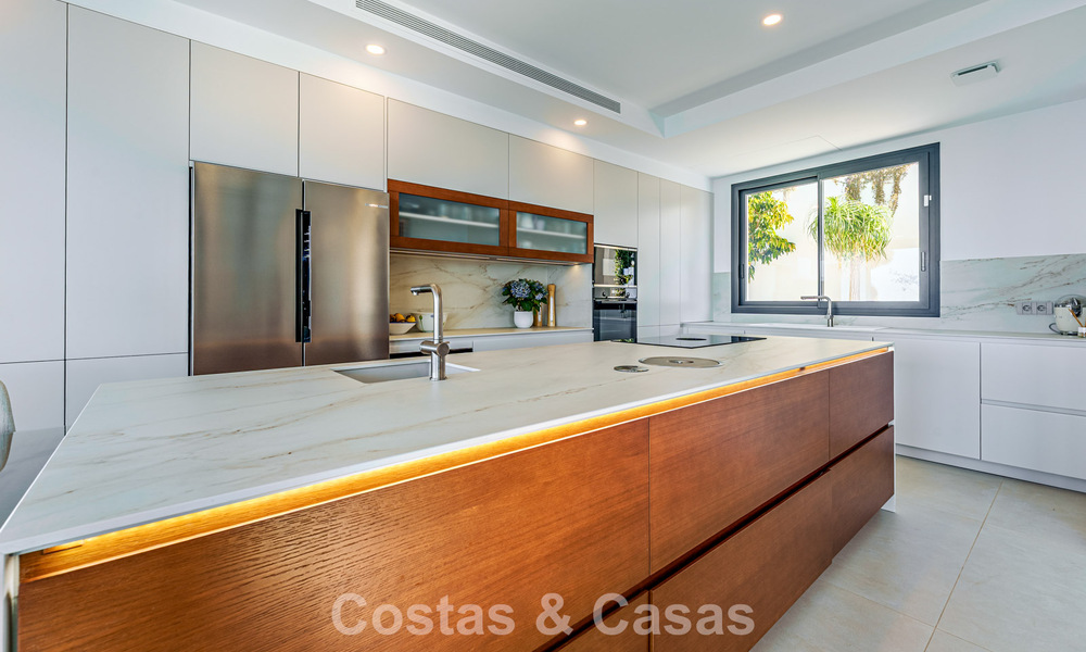 Move-in ready, modern luxury villa with panoramic sea views for sale in a quiet residential area in Benalmadena, Costa del Sol 782331