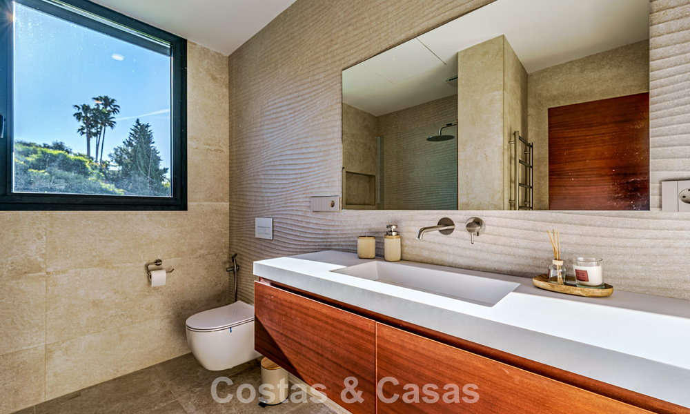 Move-in ready, modern luxury villa with panoramic sea views for sale in a quiet residential area in Benalmadena, Costa del Sol 782336