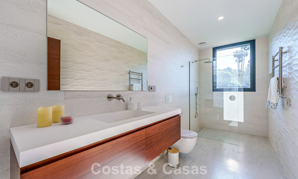 Move-in ready, modern luxury villa with panoramic sea views for sale in a quiet residential area in Benalmadena, Costa del Sol 782339