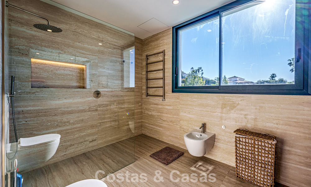 Move-in ready, modern luxury villa with panoramic sea views for sale in a quiet residential area in Benalmadena, Costa del Sol 782349