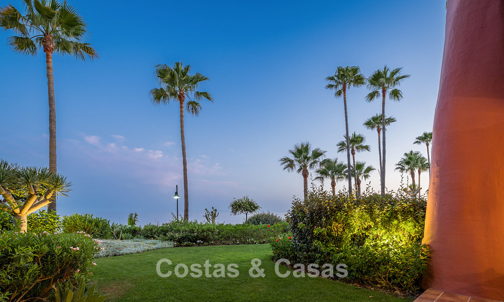 High quality renovated garden apartment with open sea views for sale, frontline beach between Marbella and Estepona 783444