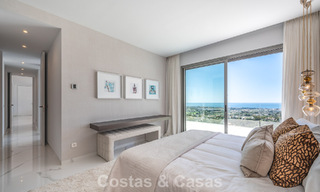Sophisticated apartment with panoramic sea views for sale in a gated boutique complex in the hills of Marbella - Benahavis 783453 