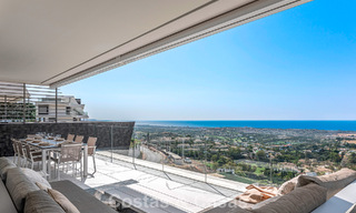 Sophisticated apartment with panoramic sea views for sale in a gated boutique complex in the hills of Marbella - Benahavis 783464 
