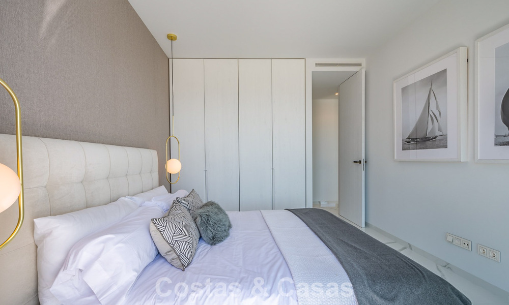 Sophisticated apartment with panoramic sea views for sale in a gated boutique complex in the hills of Marbella - Benahavis 783467