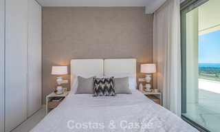 Sophisticated apartment with panoramic sea views for sale in a gated boutique complex in the hills of Marbella - Benahavis 783477 