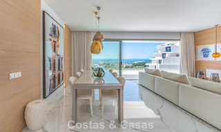 Sophisticated apartment with panoramic sea views for sale in a gated boutique complex in the hills of Marbella - Benahavis 783496 