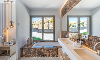 Sophisticated apartment with panoramic sea views for sale in a gated boutique complex in the hills of Marbella - Benahavis 783497 