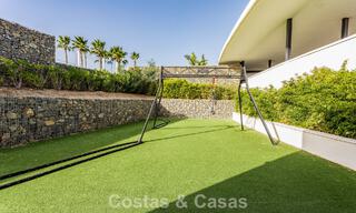 Modern 4 bedroom beachfront apartment for sale with sea views in Estepona, Costa del Sol 782669 