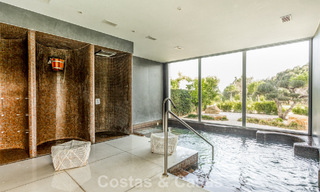 Modern 4 bedroom beachfront apartment for sale with sea views in Estepona, Costa del Sol 782670 