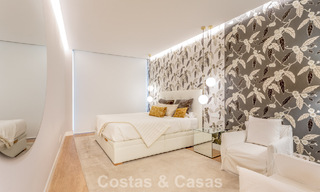 Modern 4 bedroom beachfront apartment for sale with sea views in Estepona, Costa del Sol 782674 