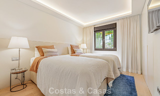 Luxuriously renovated Mediterranean-style townhouse for sale on the beachside of Marbella's Golden Mile 782801 