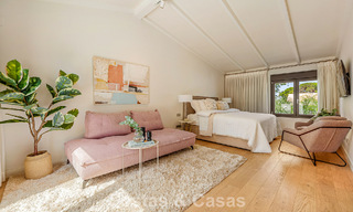 Luxuriously renovated Mediterranean-style townhouse for sale on the beachside of Marbella's Golden Mile 782804 