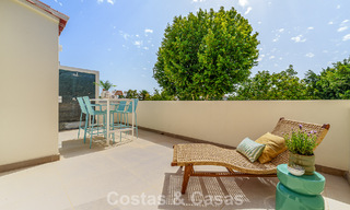 Luxuriously renovated Mediterranean-style townhouse for sale on the beachside of Marbella's Golden Mile 782807 