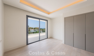 Move-in ready, contemporary luxury villa for sale adjacent to the golf course on the New Golden Mile between Marbella and Estepona 783299 