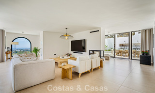 Luxurious contemporanean Mediterranean villa for sale in the hills of Nueva Andalucia, Marbella 783245 