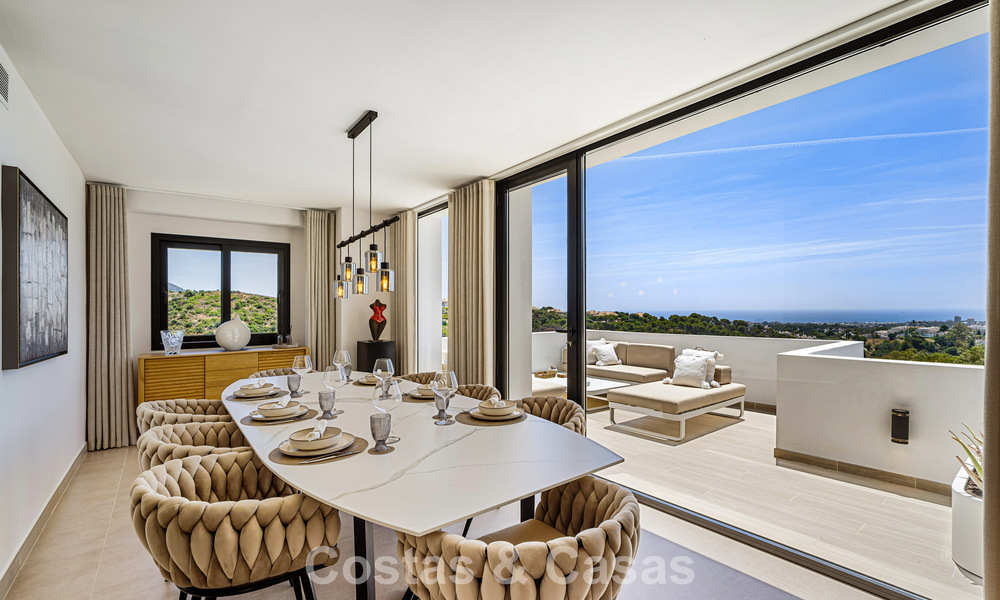 Luxurious contemporanean Mediterranean villa for sale in the hills of Nueva Andalucia, Marbella 783248