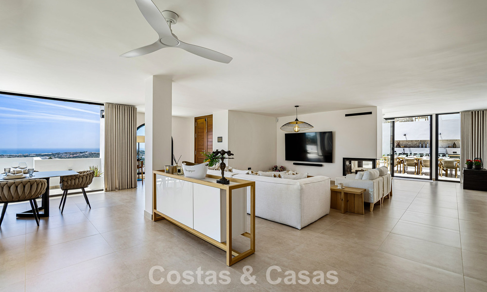 Luxurious contemporanean Mediterranean villa for sale in the hills of Nueva Andalucia, Marbella 783251