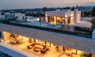 Move-in ready, high-end designer home for sale in a prime resort-style complex on Marbella's Golden Mile 782736 