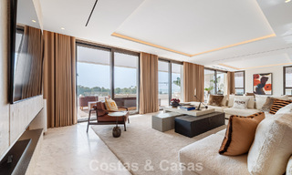 Move-in ready, high-end designer home for sale in a prime resort-style complex on Marbella's Golden Mile 782756 