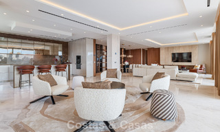 Move-in ready, high-end designer home for sale in a prime resort-style complex on Marbella's Golden Mile 782762 