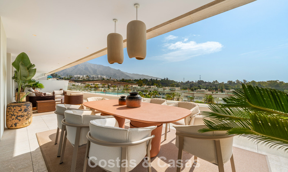 Move-in ready, high-end designer home for sale in a prime resort-style complex on Marbella's Golden Mile 782770
