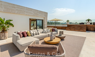 Move-in ready, high-end designer home for sale in a prime resort-style complex on Marbella's Golden Mile 782777 