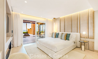High-quality, modernized luxury beachfront apartment with stunning sea views, private garden and pool, Marbella - Estepona 782630 
