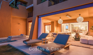 High-quality, modernized luxury beachfront apartment with stunning sea views, private garden and pool, Marbella - Estepona 782647 