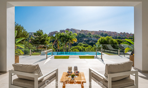 Frontline golf villa in a modern Mediterranean style for sale in Elviria, east of Marbella center 783003