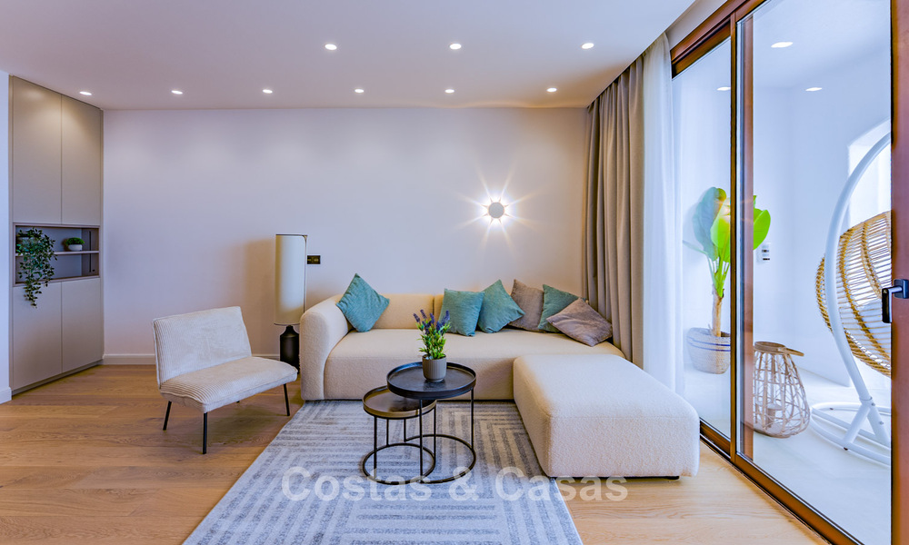 Move-in ready, spacious 3-bedroom townhouse for sale with contemporary interior and sea views in Marbella - Benahavis 782972