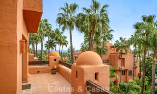 Exceptional duplex penthouse for sale, within walking distance to Puerto Banus in Nueva Andalucia, Marbella 783037 