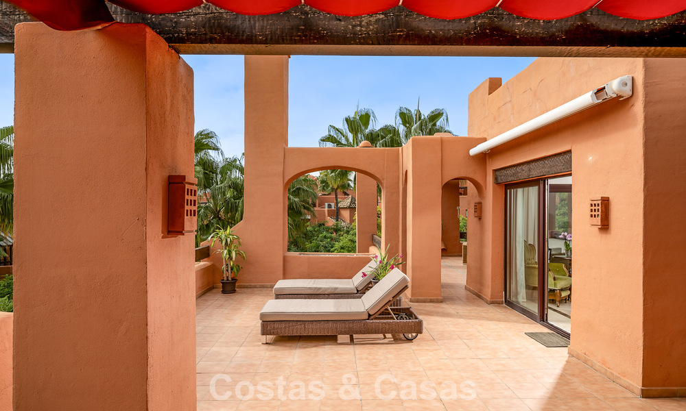 Exceptional duplex penthouse for sale, within walking distance to Puerto Banus in Nueva Andalucia, Marbella 783043