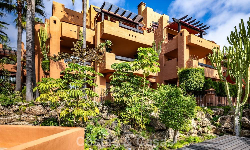 Exceptional duplex penthouse for sale, within walking distance to Puerto Banus in Nueva Andalucia, Marbella 783059