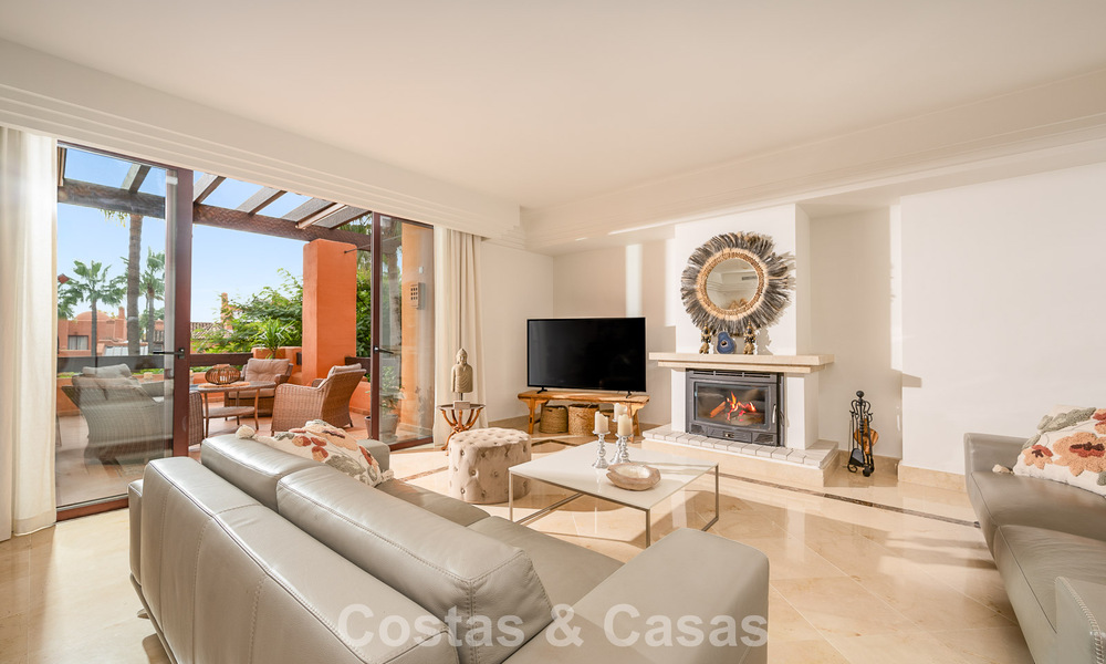 Exceptional duplex penthouse for sale, within walking distance to Puerto Banus in Nueva Andalucia, Marbella 783074