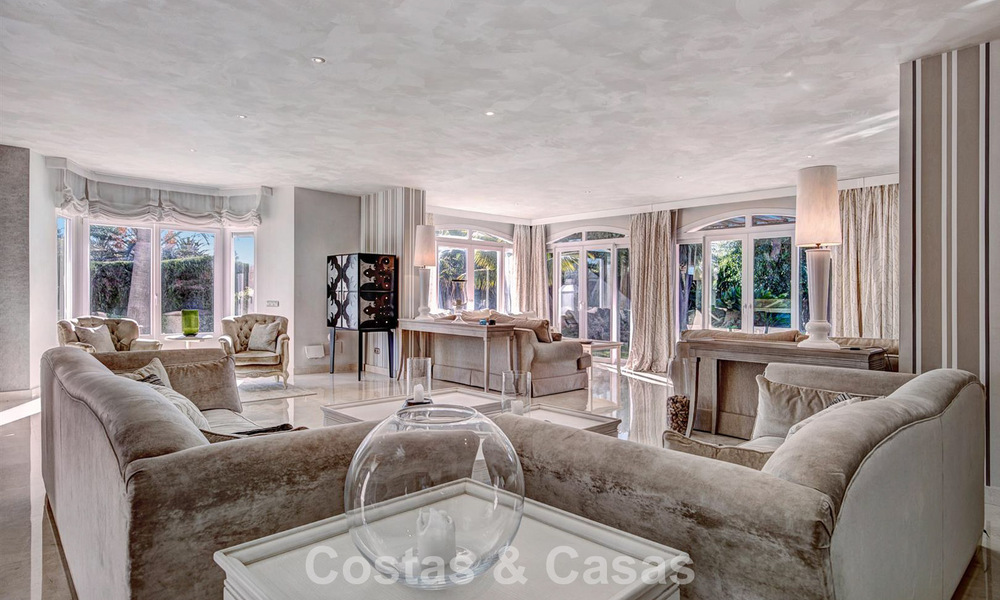 Luxury Mediterranean-style villa for sale within walking distance of the beach and amenities in Guadalmina Baja, Marbella 783117