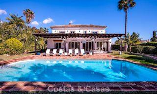 Luxury Mediterranean-style villa for sale within walking distance of the beach and amenities in Guadalmina Baja, Marbella 783122 