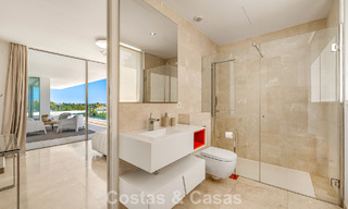 Sophisticated luxury villa for sale with private tennis court in the heart of Nueva Andalucia, Marbella 783605 