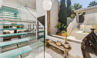 Sophisticated luxury villa for sale with private tennis court in the heart of Nueva Andalucia, Marbella 783614 